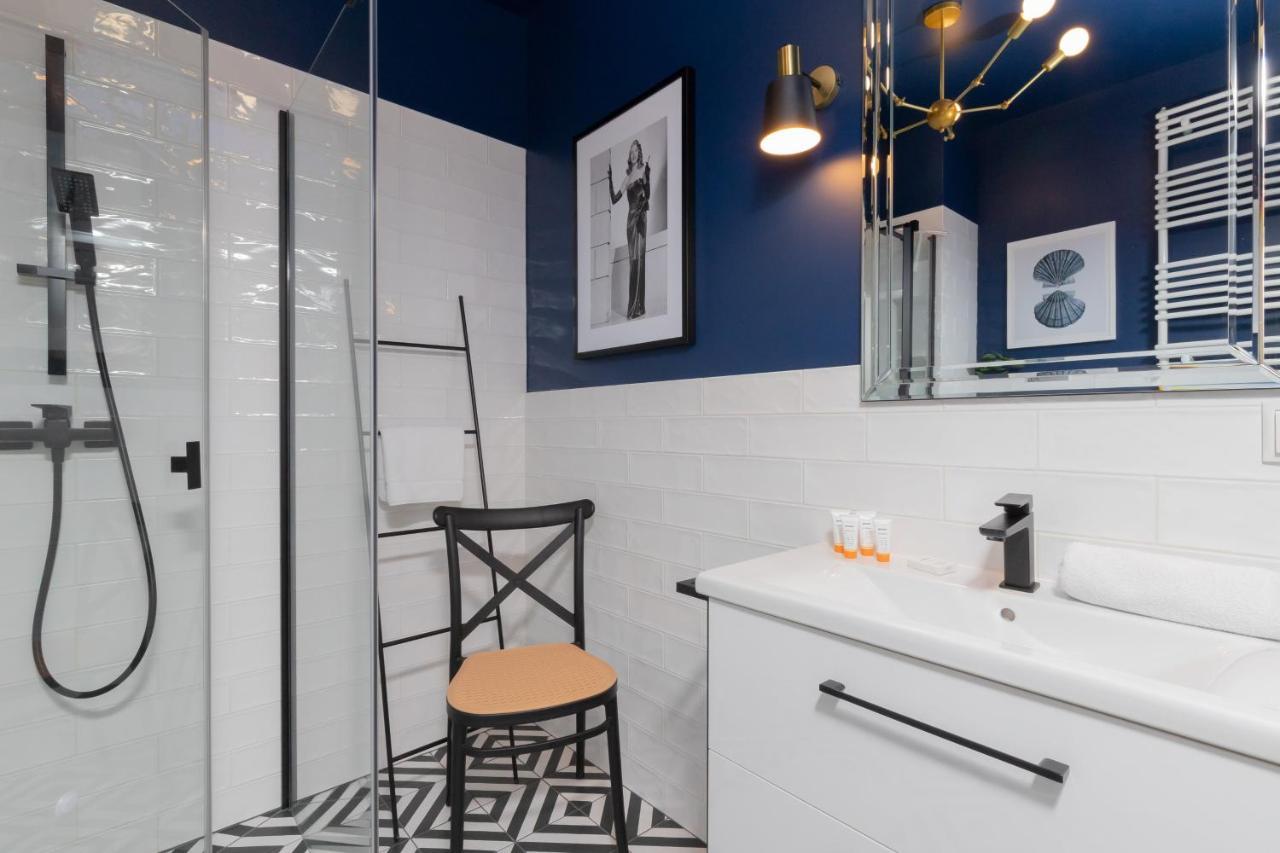 Stylish Atol Apartment With Free Parking In The Heart Of Gdansk By Noclegi Renters Exterior foto